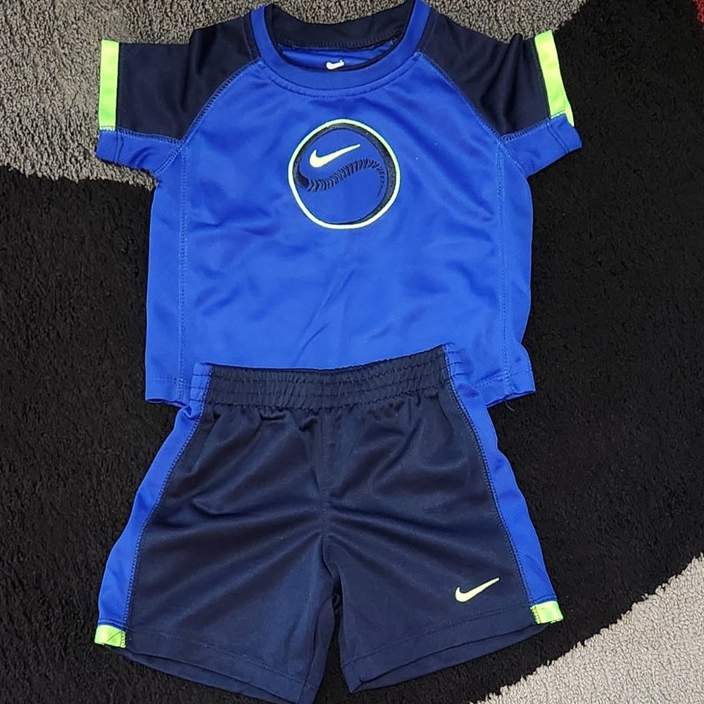 Boys Nike Short Set